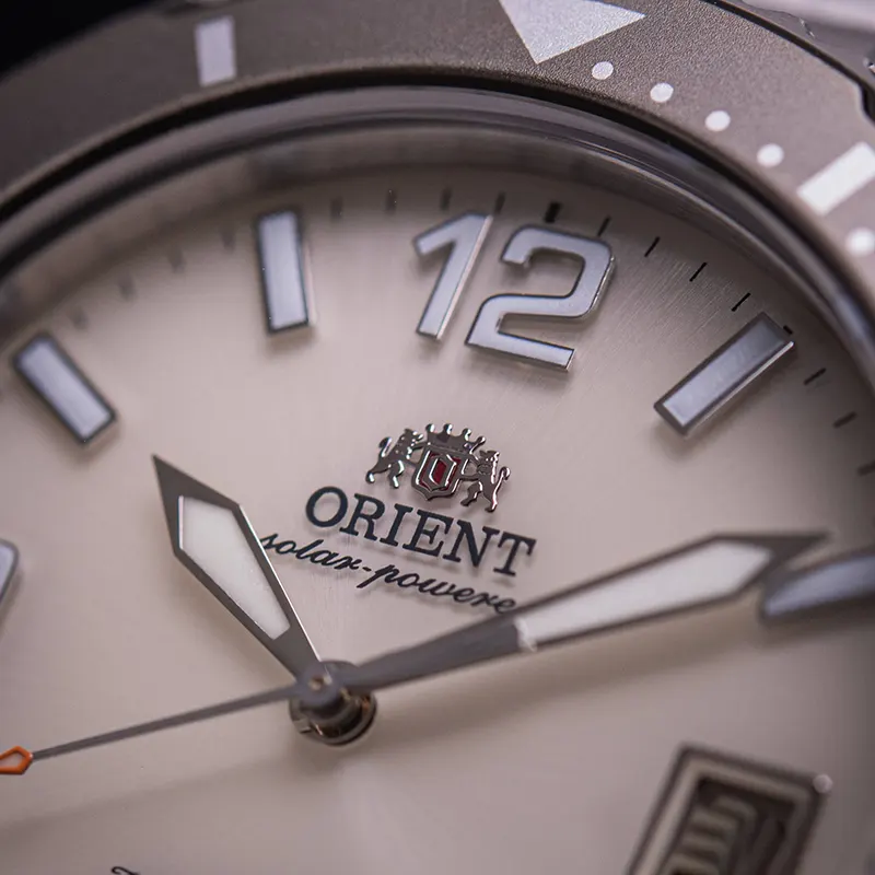 Orient Sports Mako Solar Ivory Dial Men's Watch- RA-WJ0003S